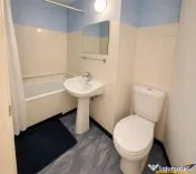 Garsoniera cocheta, baie si bucatarie proprie, etaj 3, Aleea 