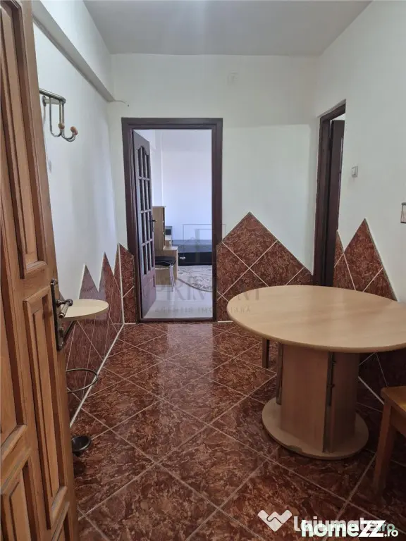 SOARELUI - APARTAMENT 1 CAMERA - mobilat, utilat, decomandat