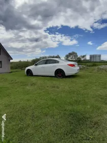 Vand Opel insignia 2011