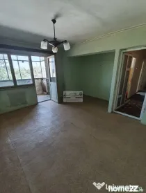 Apartament 3 camere Tecuci/Bl Turn Ghe Petrascu