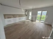 Apartament 2 camere, 50mp, intermediar, balcon, garaj, Tiner 