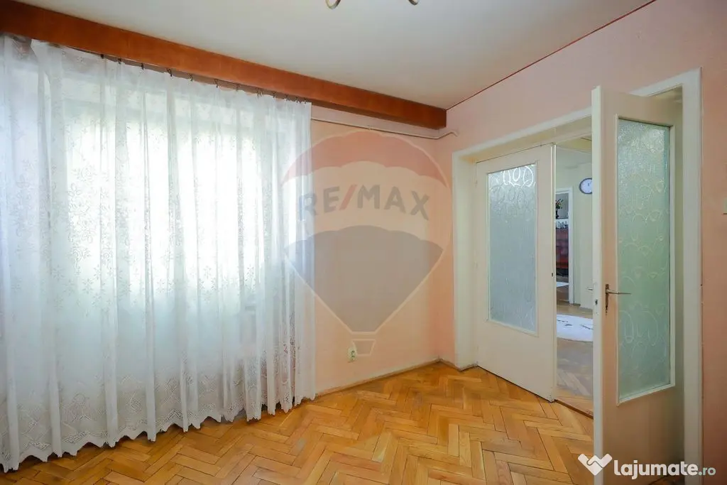 De vânzare apartament cu 3+1camere, priveliște frumoas?...