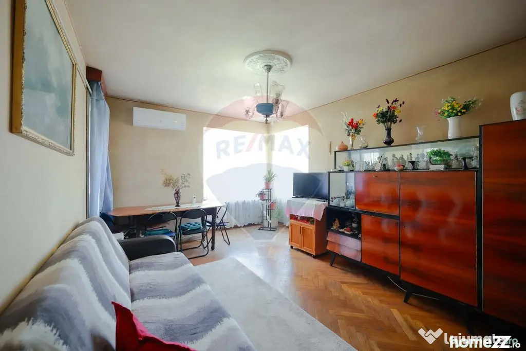 De vânzare apartament cu 3+1camere, priveliște frumoas?...