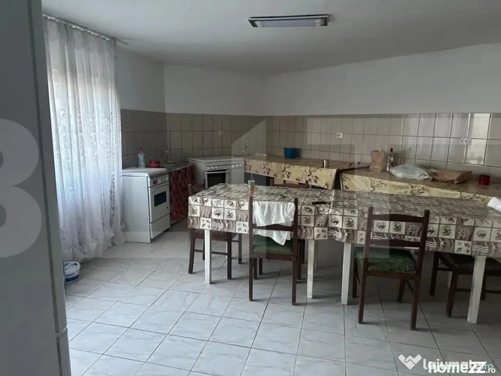 Casă individuală 190 mp, teren 1867 mp, zona Broscauti- Do