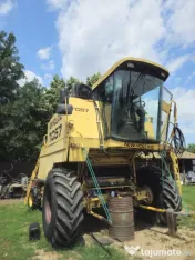 Combina New Holland TC57 