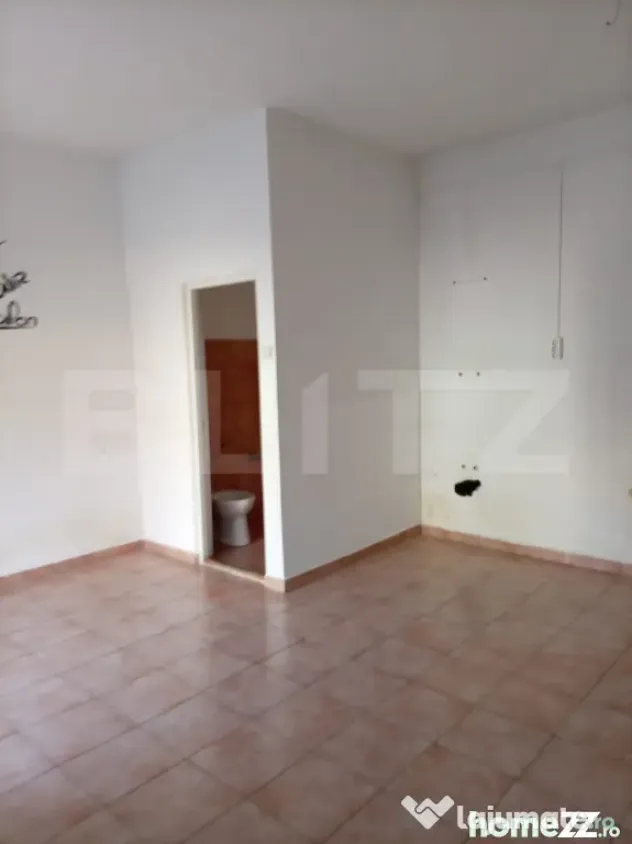 Spatiu comercial, 25 mp, zona Centrala - Campia Turzii - Campia Turzii (Cluj)