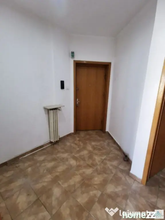 Apartament 4 camere Romana- Lascar Catargiu- stradal