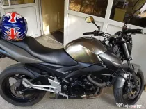 Motocicleta Suzuki GSR 600 an 2008