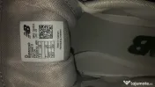 Adidasi New Balance 