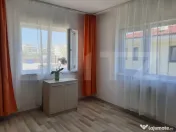 Apartament generos cu 2 camere , 60mp, decomandat, parcare, 