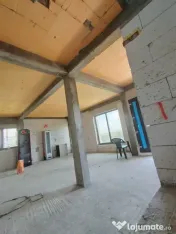 Casa S+P+1, la rosu, Sărbătoarea 