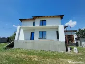 Casa S+P+1, la rosu, Sărbătoarea 