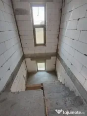 Casa S+P+1, la rosu, Sărbătoarea 