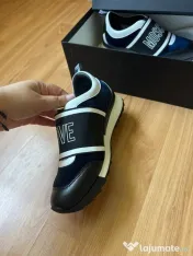 Adidasi Moschino originali 