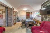 CASA DE VACANTA | 4 camere| de vânzare în FUNDATA, BRA?... 
