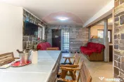 CASA DE VACANTA | 4 camere| de vânzare în FUNDATA, BRA?... 