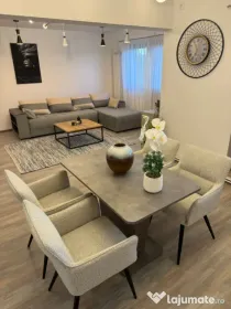 Apartament 3 camere 2 bai zona Spital