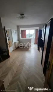 Vând garsonieră în Pitești - Craiovei 