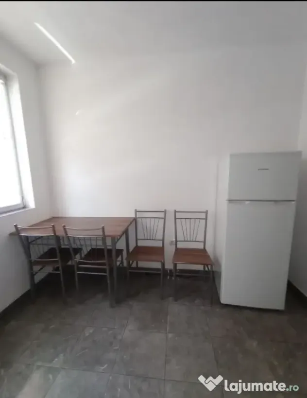 PF dau spre chirie ap.2 camere Florești str.Teilor