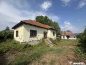 Casă bătrânească + teren 1.032 mp, Purcăreni, Argeș