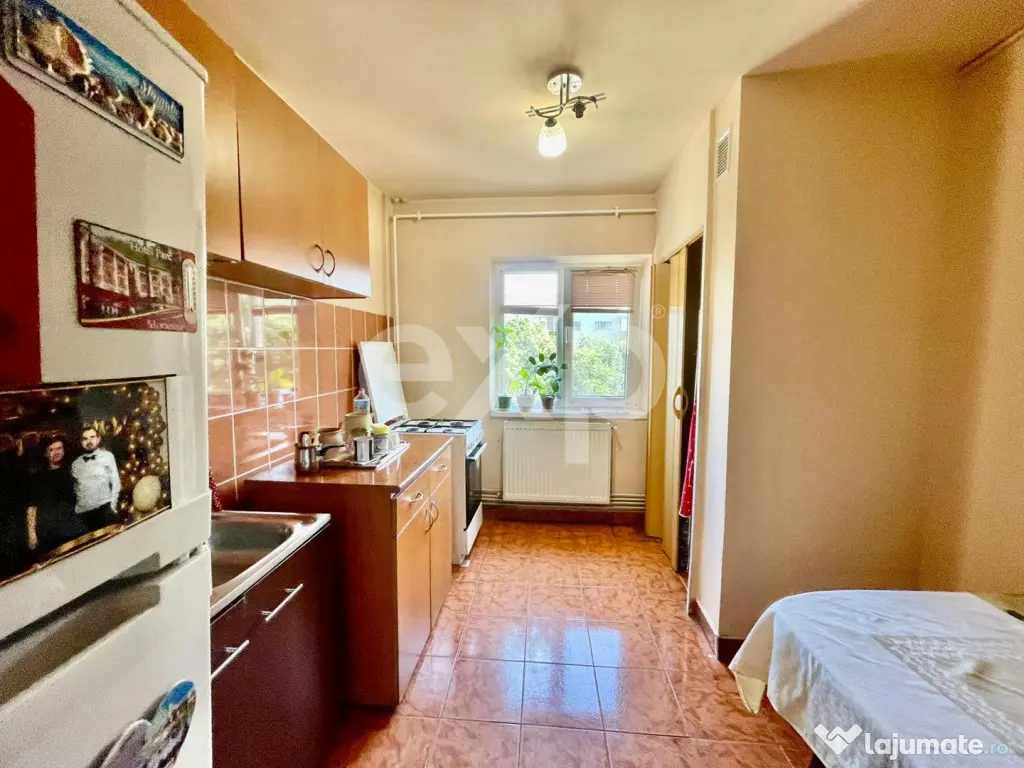 3 camere, zona Aradului, centrala proprie