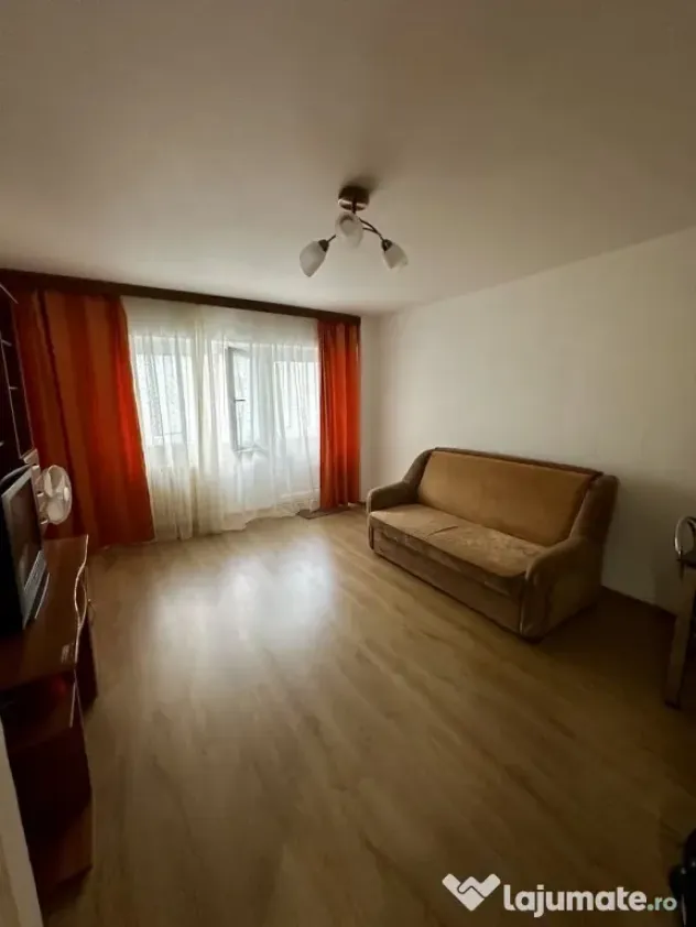 Aparatorii patriei tomesti etaj 3