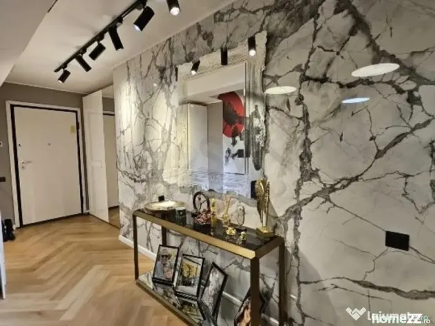 Apartament 4 camere de I Iancu Nicolae I Parcare