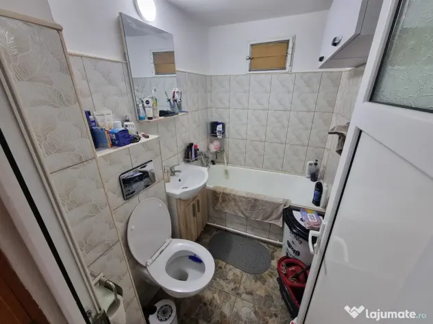 Apartament 2 camere zona Km 4-5 (Doraly Mall)