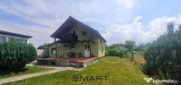 Pensiune moderna 12 camere 4600 mp Valea Avrigului