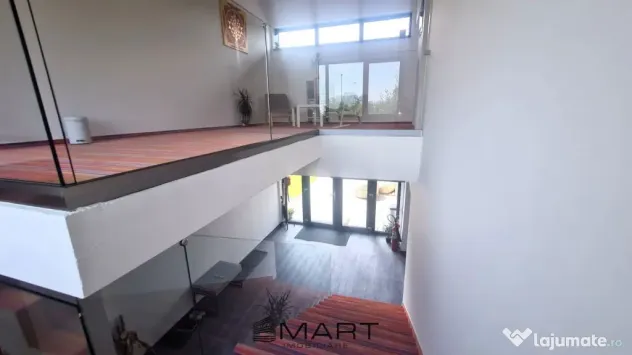 Pensiune moderna 12 camere 4600 mp Valea Avrigului