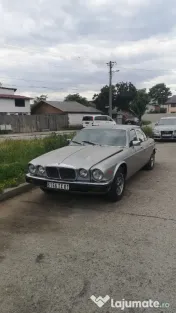 Daimler 4.2 benzina 