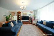 Casă cu 4 camere de vânzare, Sântandrei