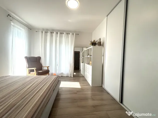 Casă cu curte - la preț de apartament Livada de Bihor