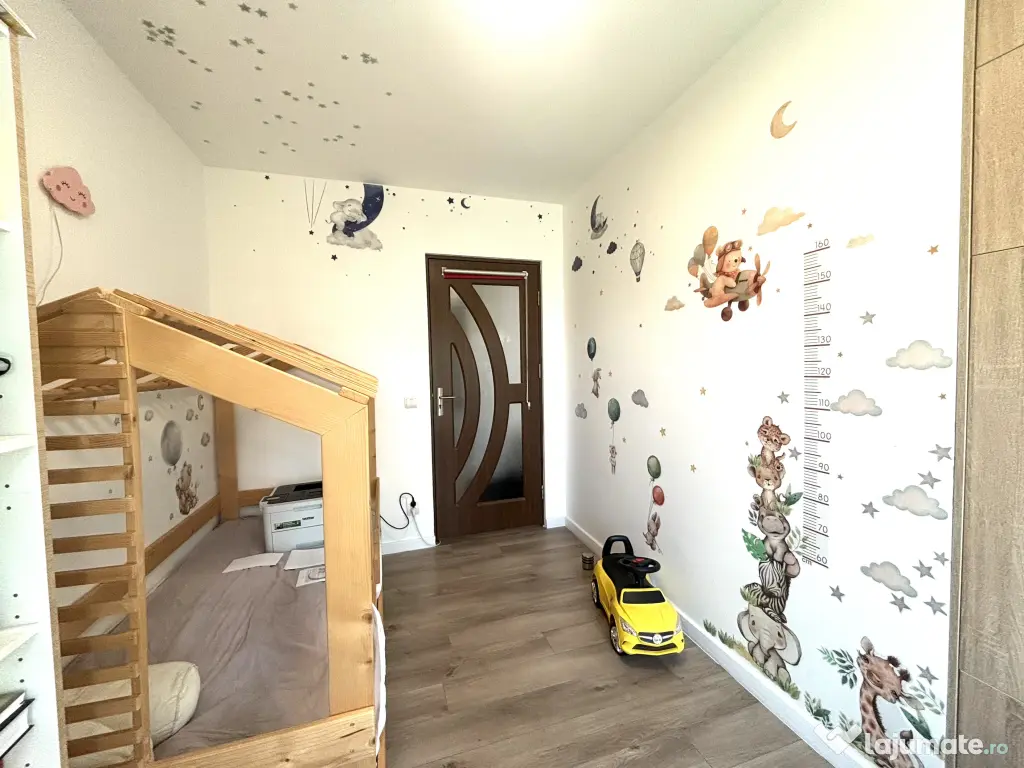 Casă cu curte - la preț de apartament Livada de Bihor