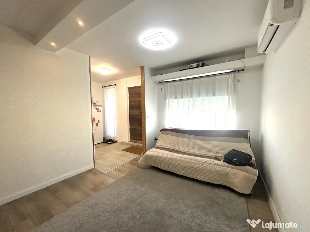Casă cu curte - la preț de apartament Livada de Bihor