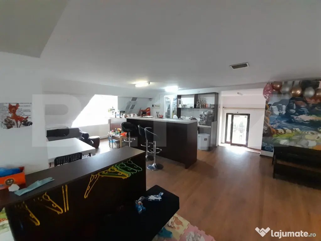 Mansarda spatiu birou/afacere, zona Judecatorie