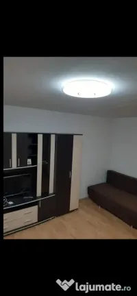 Tineretului piata norilor etaj 5 