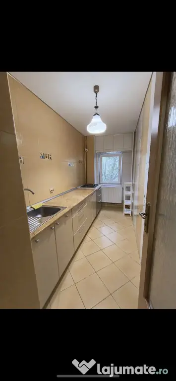 Tineretului piata norilor etaj 5