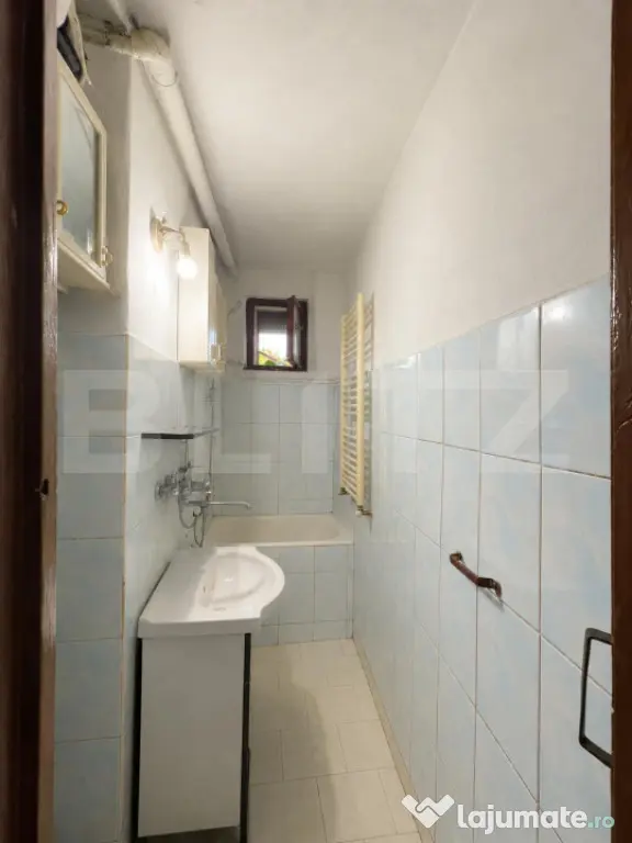 Apartament de vanzare, 2 camere, etaj 1