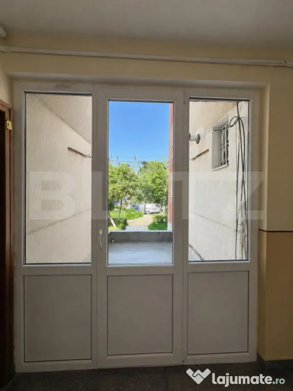 Apartament de vanzare, 2 camere, etaj 1