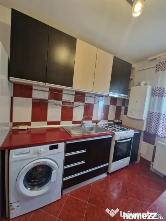 Apartament 2 camere, etaj 2, zona Hereditas, Ipotesti, Sucea