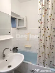 APARTAMENT 3 CAMERE ,DECOMANDAT ,