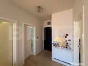 Apartament 4 camere pe 2 niveluri, curte, loc de parcare, Ul 