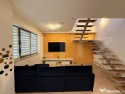 Apartament 4 camere pe 2 niveluri, curte, loc de parcare, Ul