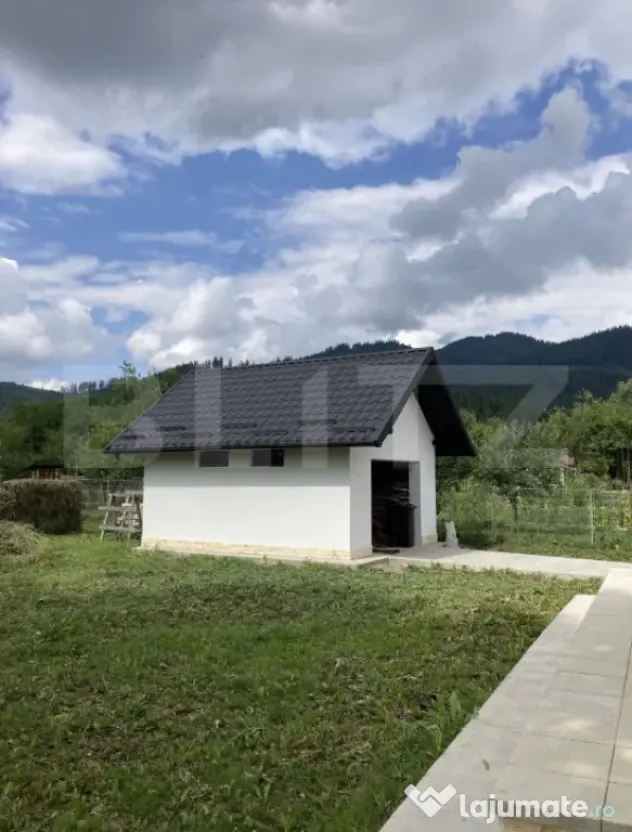 Casă /Afacere la cheie 146 mp utili, 1349 mp teren, Campulu
