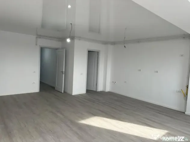 Apartament 2 camere de vanzare, situat in zona Icil