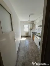 Apartament 4 camere Centrul Civic-CEC Bank,139000 Euro 