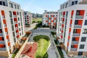 Penthouses nou langa AFI si Leroi merlin 