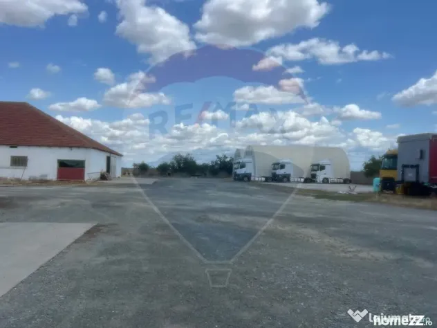 Parcare tir/camion zona industriala Sofronea