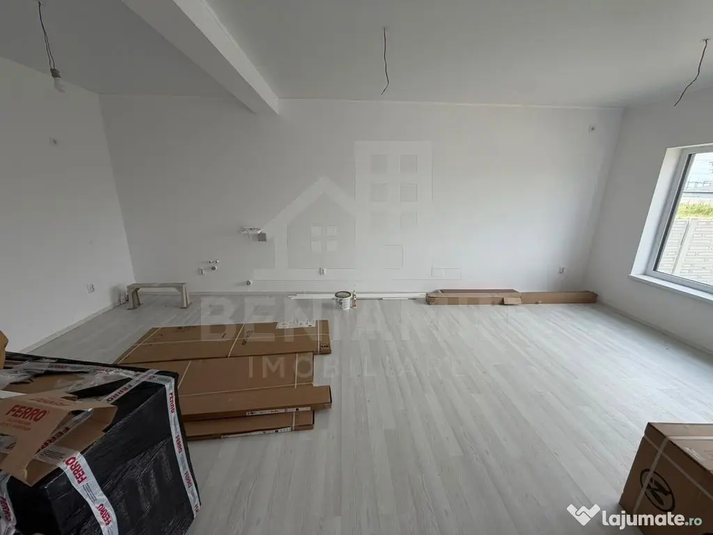 Casa-3 Dormitore-3 bai-Teren 300mp-Damila str Ficusului-L...